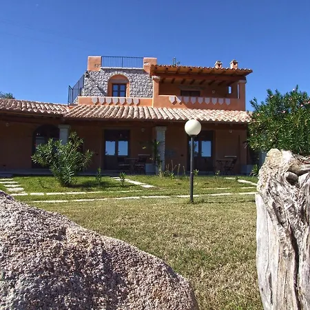 I Mandorli Farm stay *